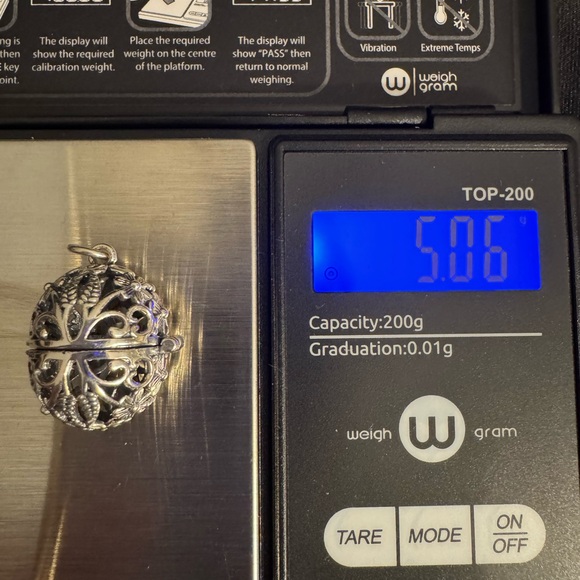 Sterling Silver Filigree Egg Locket - Picture 6 of 8